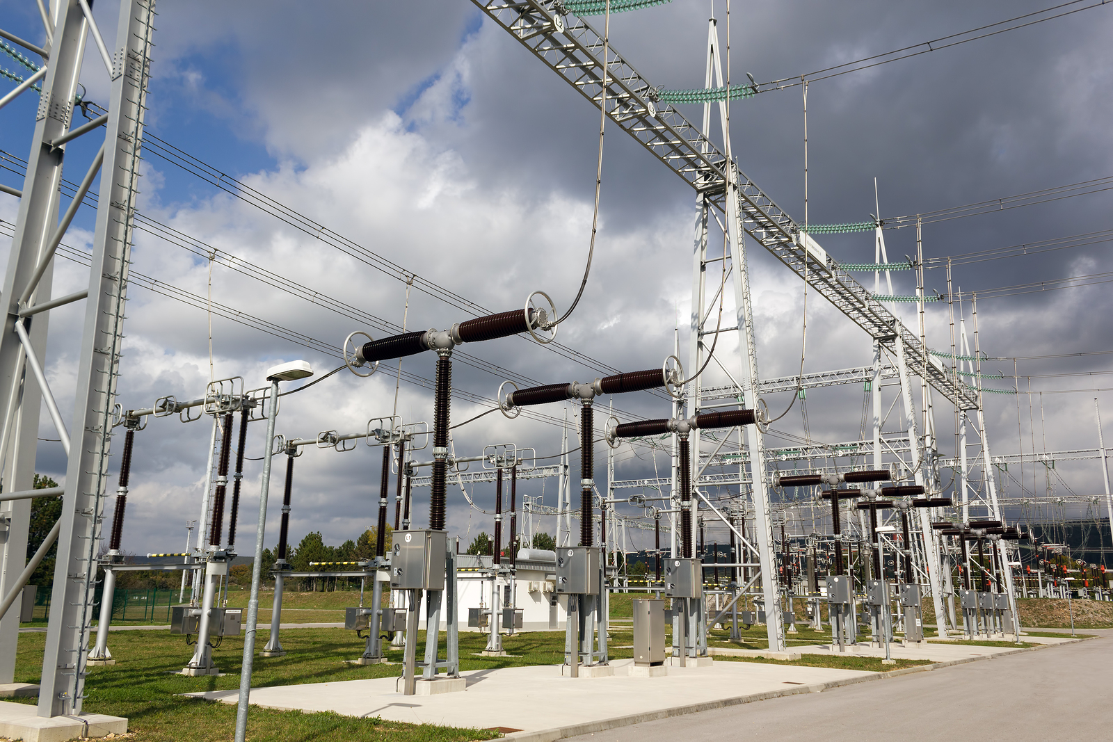 Investing in Infrastructure? Don’t Forget the Electric Grid – InsideSources